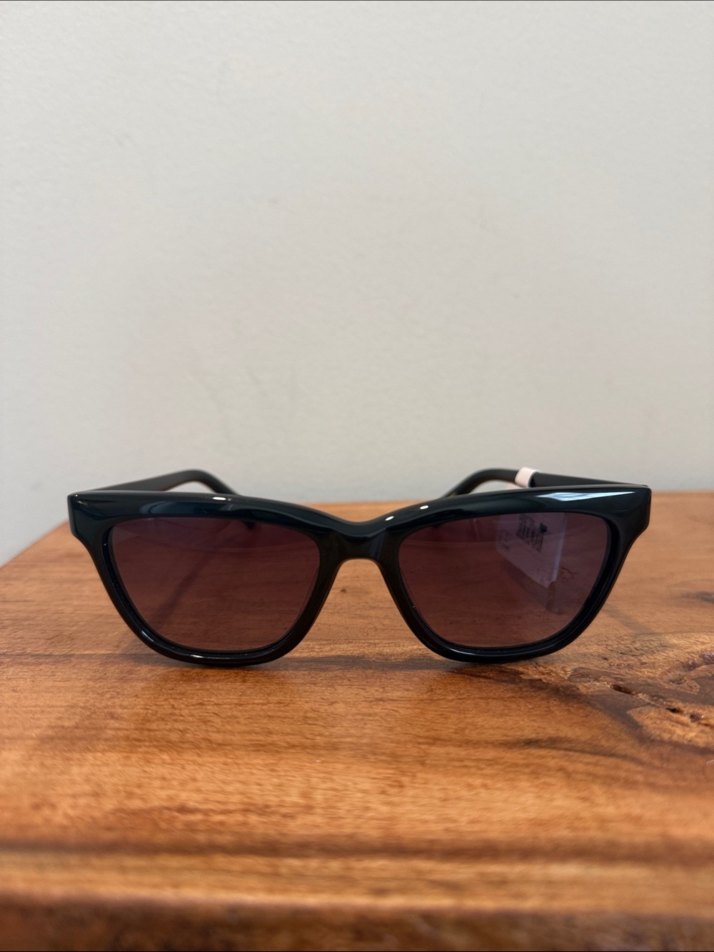 Madewell Delia Angular Sunglasses in Black